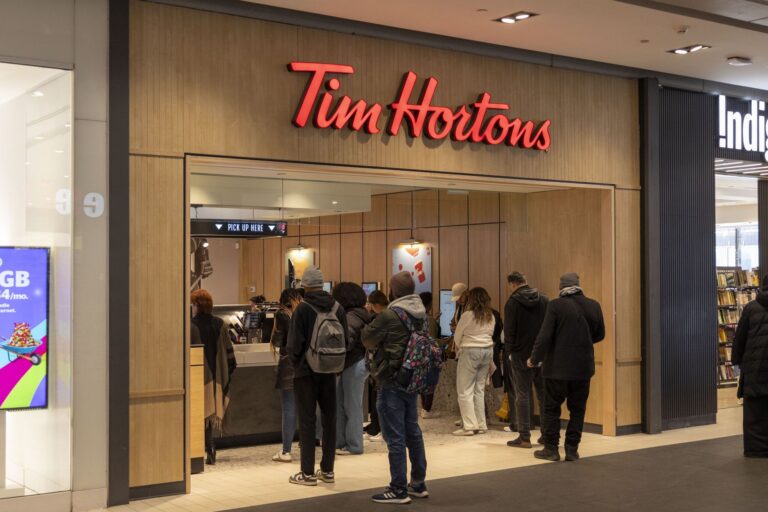 Canadian alternatives to U.S. brands